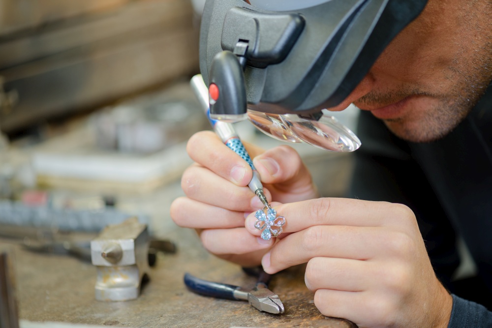 Skilled jeweller