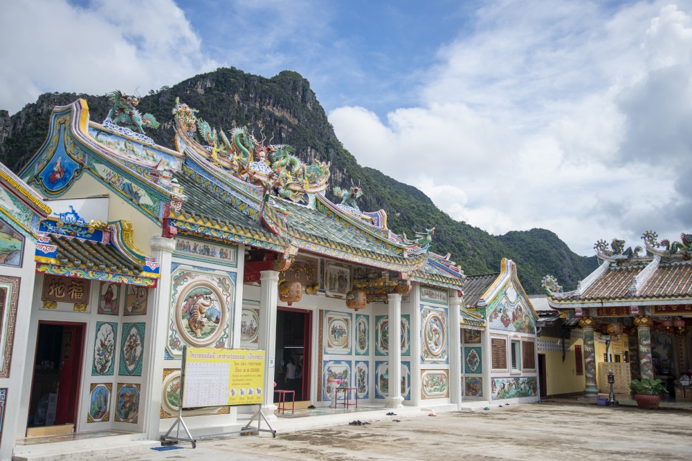 the Wat Je Rui Imyi Chinese temple at the Lotus Swamp Sam Roi Yot near the Village of Kui Buri at the Hat Sam Roi Yot in the Province of Prachuap Khiri Khan in Thailand,  Thailand, Hua Hin, November, 2022. THAILAND PRACHUAP SAM ROI YOR CHINESE TEMPLE JE RUI IMYI
