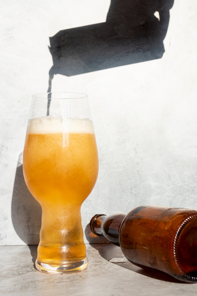 Serving beer, from a can to a crystal glass for IPA