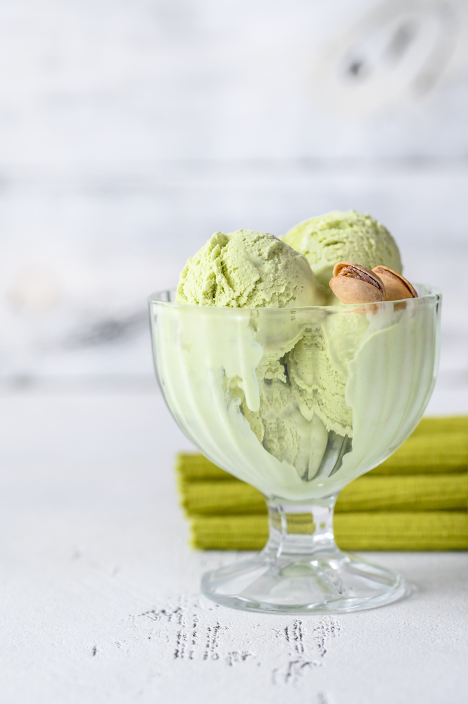 Pistachio ice-cream in a glass vase