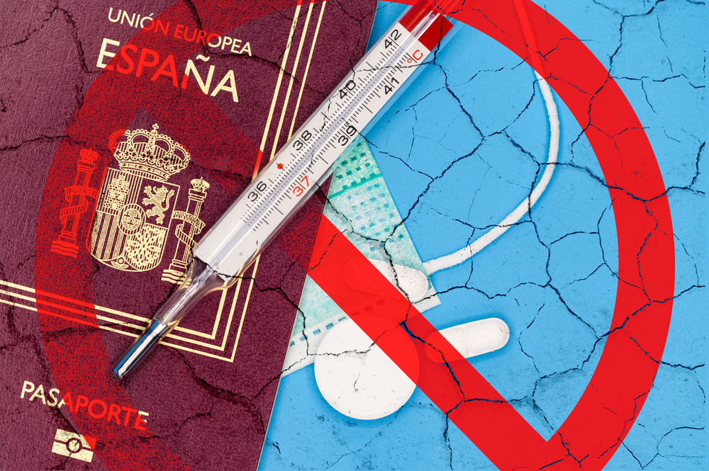 Spain travel restriction. Cancel the planned trip to Spain or restriction to Spanish travelers concept due to the spread of coronavirus infection. Quarantine for the covid-19 pandemic .. Spain travel restriction. Cancel the planned trip to Spain or restriction to Spanish travelers concept due to the spread of coronavirus infection. Quarantine for the covid-19 pandemic