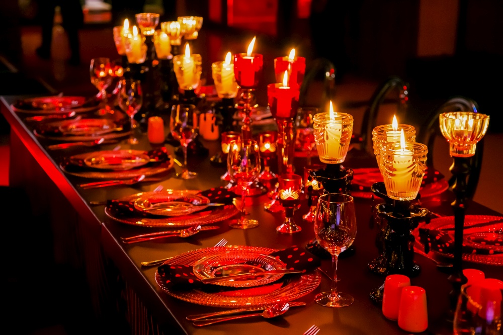 Moody Red place setting at corporate Christmas Gala Event Party