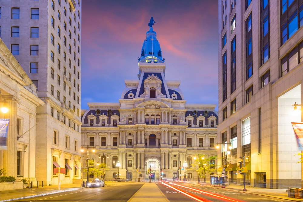 Philadelphia&rsquo;s landmark historic City Hall building at twilight